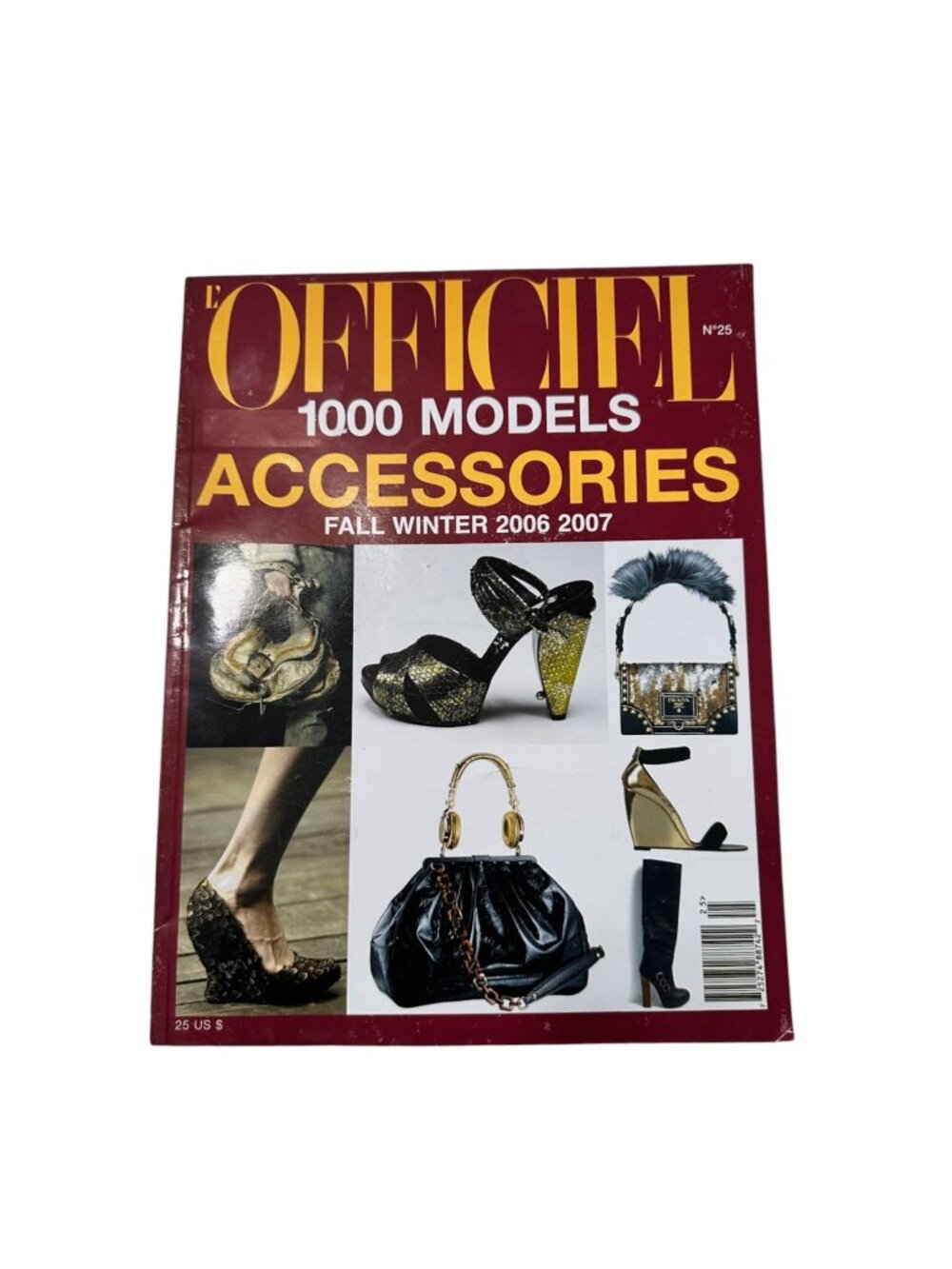 L’Officiel 1000 Models Accessories No.25 Fall/Winter 2006-2007 Magazine